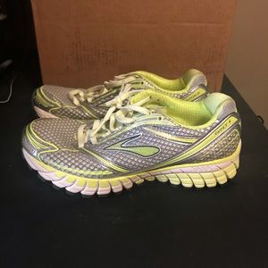 Brooks Ghost Women’s Running Shoes